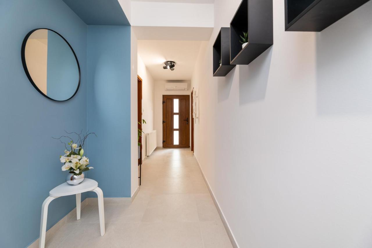 Apartments Vjeko Кърк Екстериор снимка